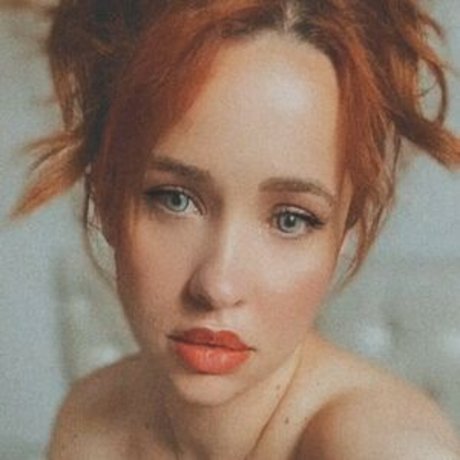 Marina Mamede belle star du porno photos