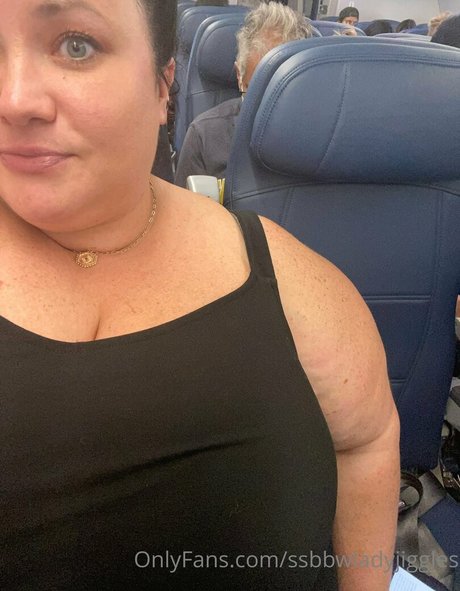 ssbbwladyjiggles actrice de sexe galerie