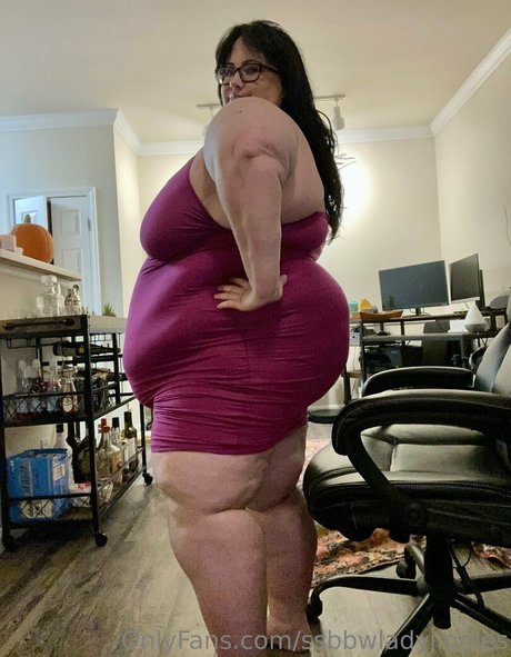 ssbbwladyjiggles star du porno chaud photos