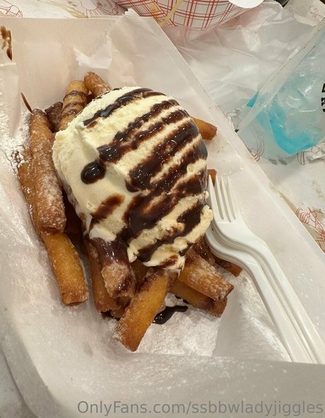 ssbbwladyjiggles étoile magnifique archive