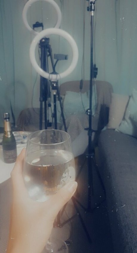 trio à gros seins onlyfans nus pornographiques des photos