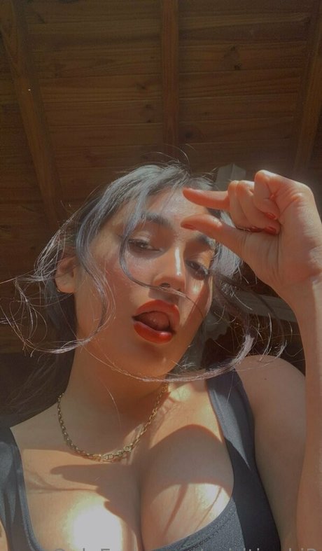 madamebonnie modèle magnifique des photos