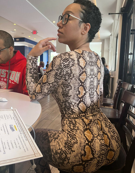 Caileneasely actrice exclusive collection