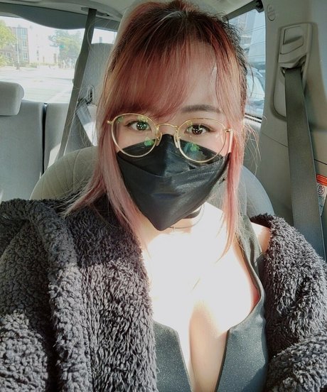 lolnatsumiii actrice sexy archive