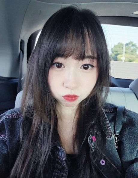 lolnatsumiii star du porno belle archive