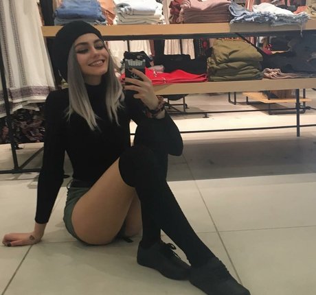 pawg épais uniquementfans parfait et sexy des photos