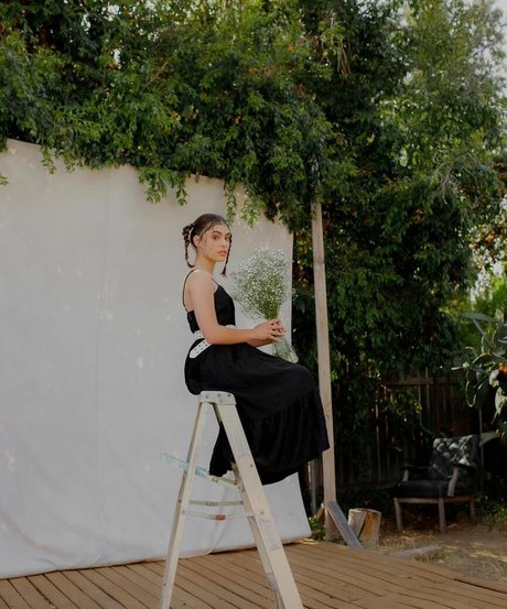 Yasmeen Fletcher modèle adulte archive