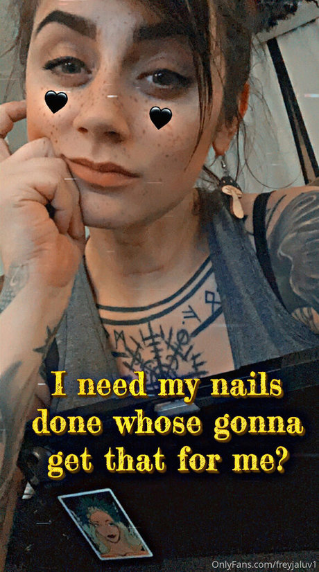 freyjaluv1 star du porno adulte des photos