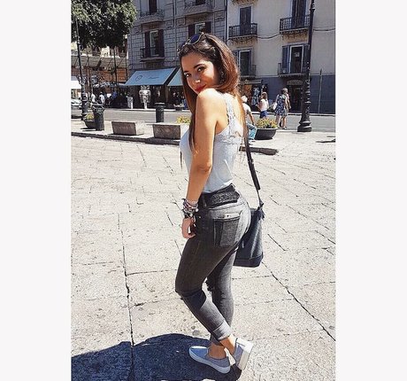 Paola Arena actrice xxx photos