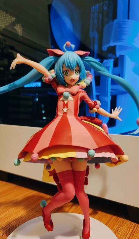 peachiefemboy étoile de l'art des photos