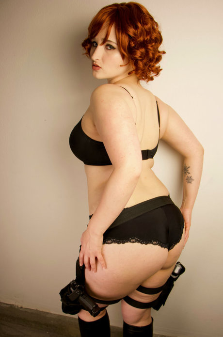 infirmière brune onlyfans belle nue collection