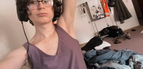 Bellafwee actrice exclusive galeries