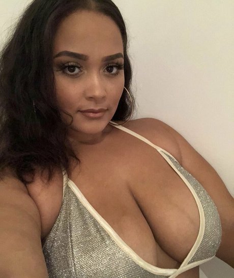 Natalie E Wade modèle parfait photo