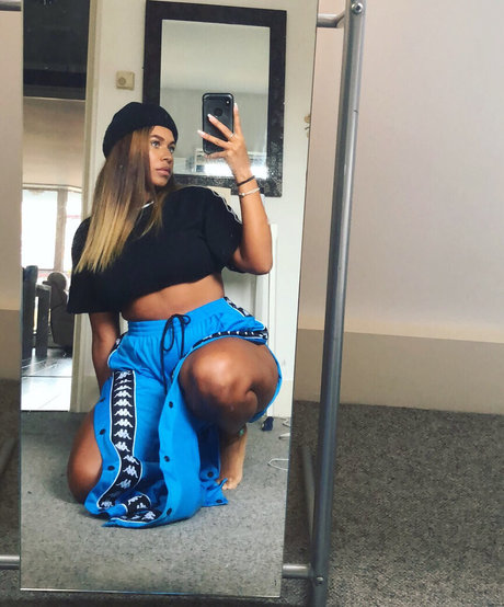 Chanelle Mauricette modèle de haute qualité galerie