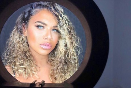 Chanelle Mauricette modèle nu photo