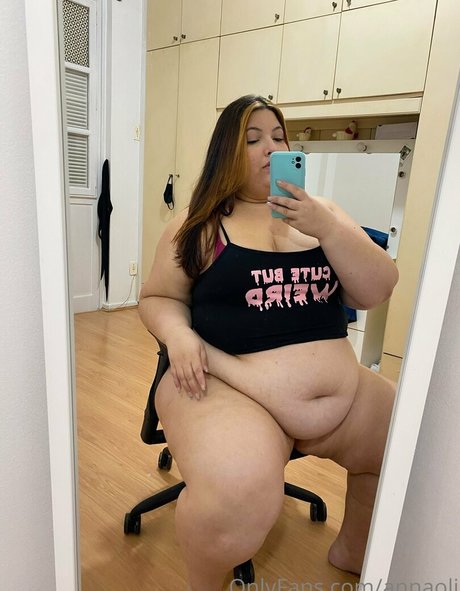 annaoli modèles nus galerie