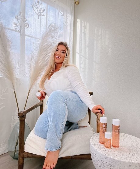 Taya Christian meilleure étoile photo