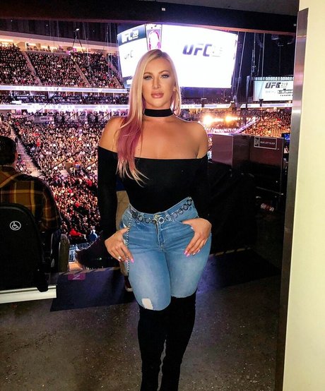 super maigre onlyfans art chaud galerie