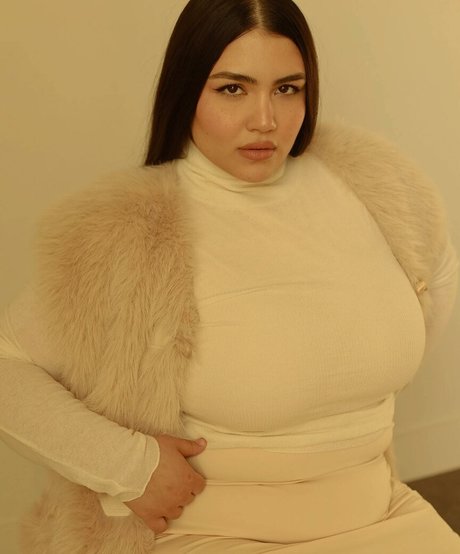 Rachel Anastacia belle étoile image