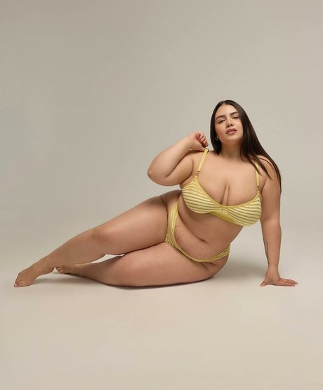 Rachel Anastacia art de star du porno archive