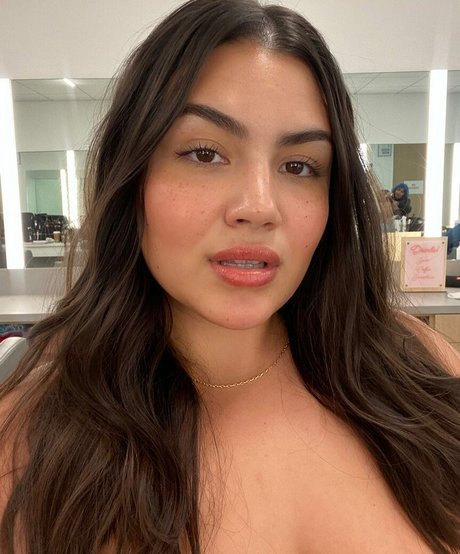 Rachel Anastacia modèle pornographique image