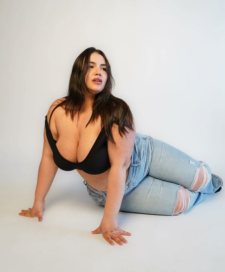 Rachel Anastacia star du porno en haute qualité images