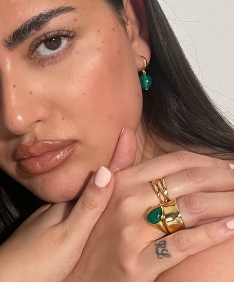 Irena Drezi modèle érotique img