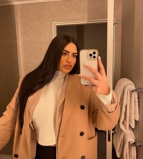 Irena Drezi étoile de l'art images