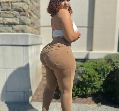 belle nana onlyfans xxx gratuit image