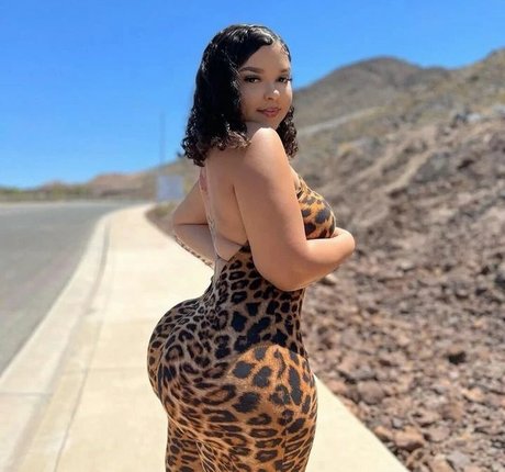 fans asiatiques de findom uniquement assez exclusif collection