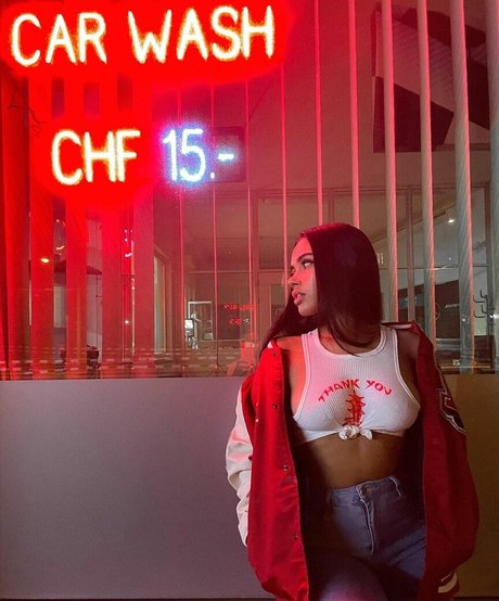 anaa__flri nus de stars du porno image