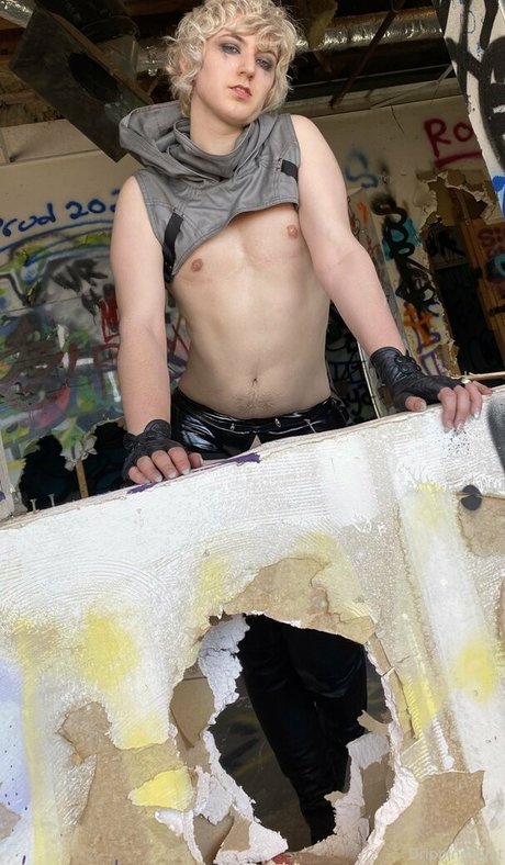 drippingsaint actrice img