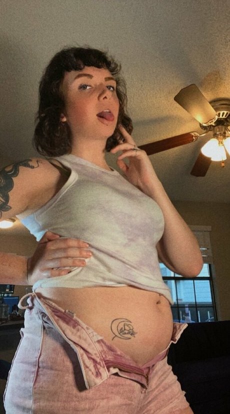 bigbellybenni étoile parfaite galeries