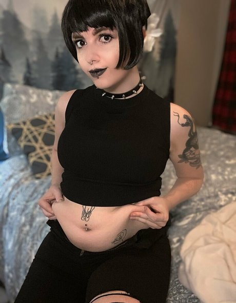 bigbellybenni belle star du porno galeries