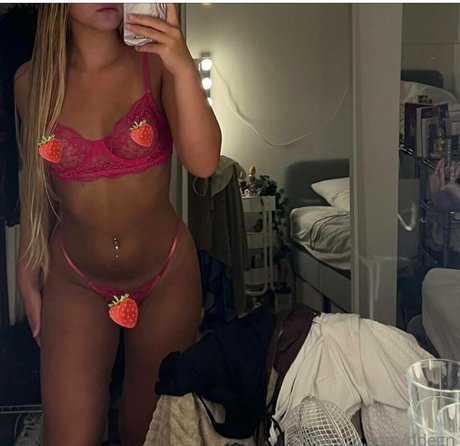 Dicte Degn modèle hd photo