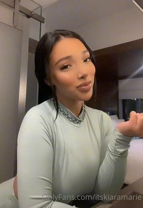 Kiara Marie étoile de haute qualité photo