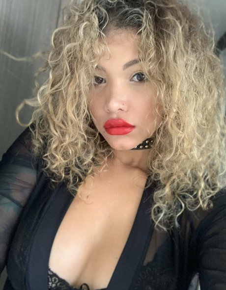 marcelaguzman modèle xxx image