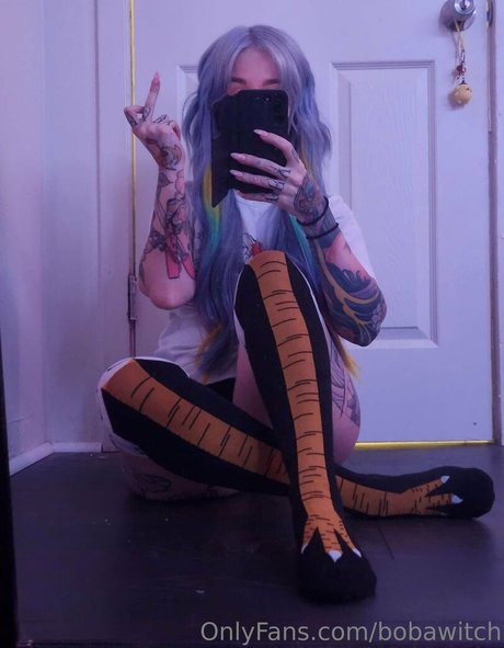 jolie ébène onlyfans adulte en haute qualité img