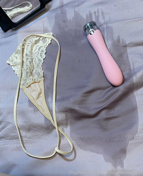 peachesisastonedfruit2 modèle pornographique archive