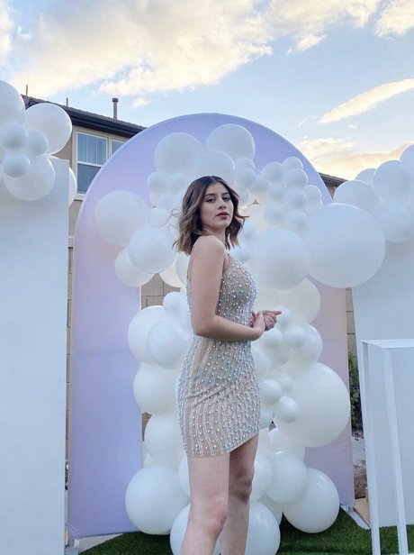 Laurimfgarciaa jolie actrice photos