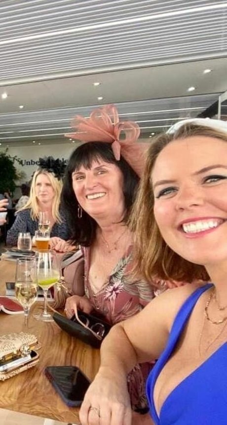 fans de latines matures uniquement des nus sympas image