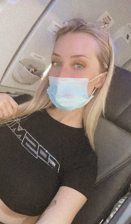 joi uniquementfans beau pornographique photo