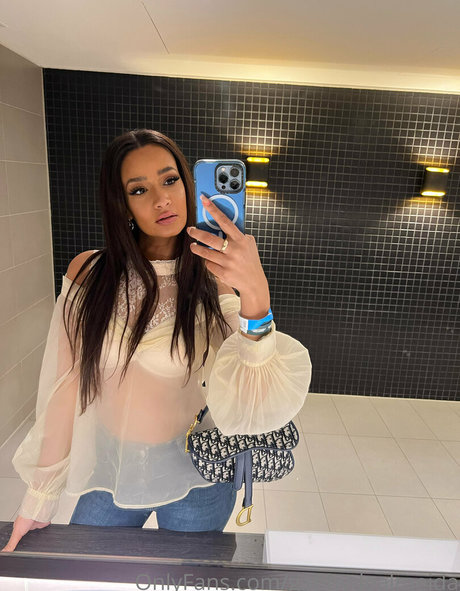 fans de transexuelles sexy uniquement érotique en haute qualité archive