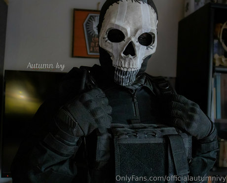 officialautumnivy modèle exclusif galeries