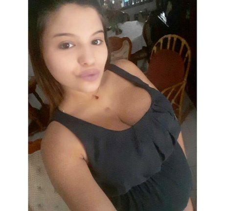 Maria Paola étoile nue images