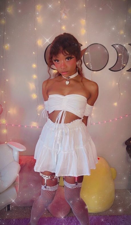 AccelGirl modèle gratuit des photos