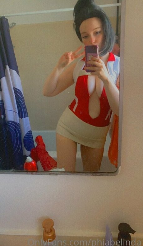 phiabelinda star pornographique des photos