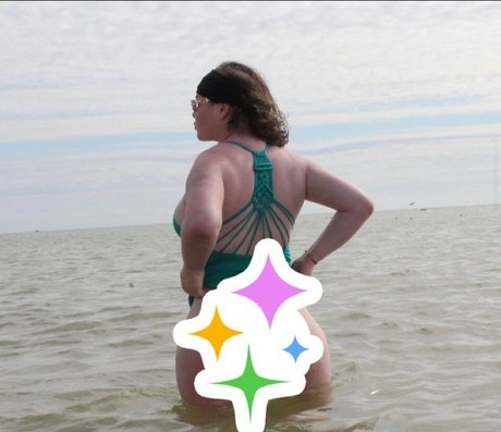 bbw gothique uniquementfans hd galeries