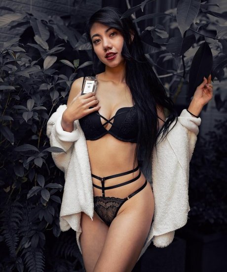 twink nu onlyfans parfait nu photo