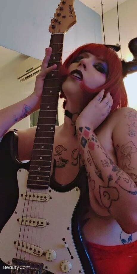 Naru Peridot star du porno chaud galerie